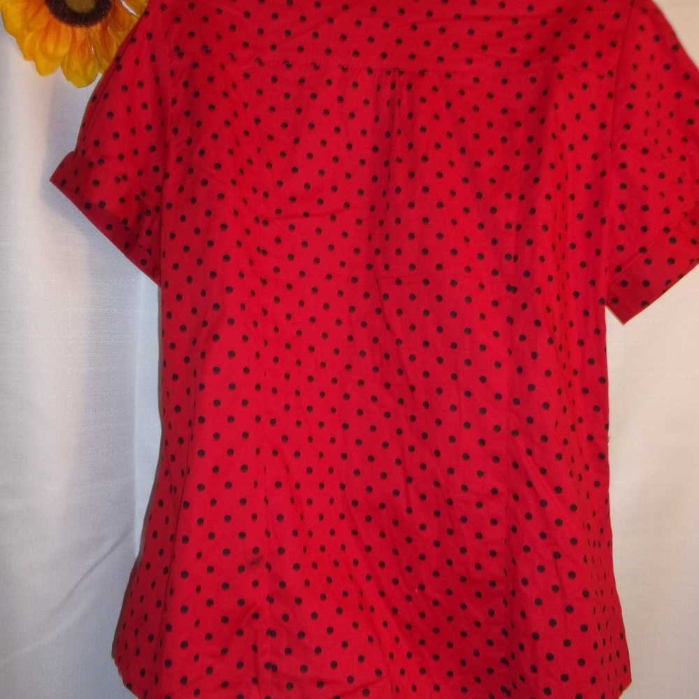 Red and Black Polka Dot Short Sleeve Button Down Blouse - Picture 5 of 8